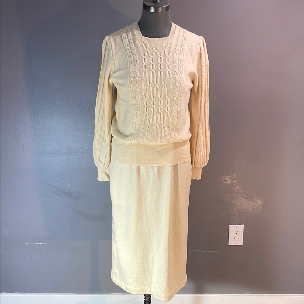 100% wool vintage one piece dress in fine knit with smocking cable knit gorgeous